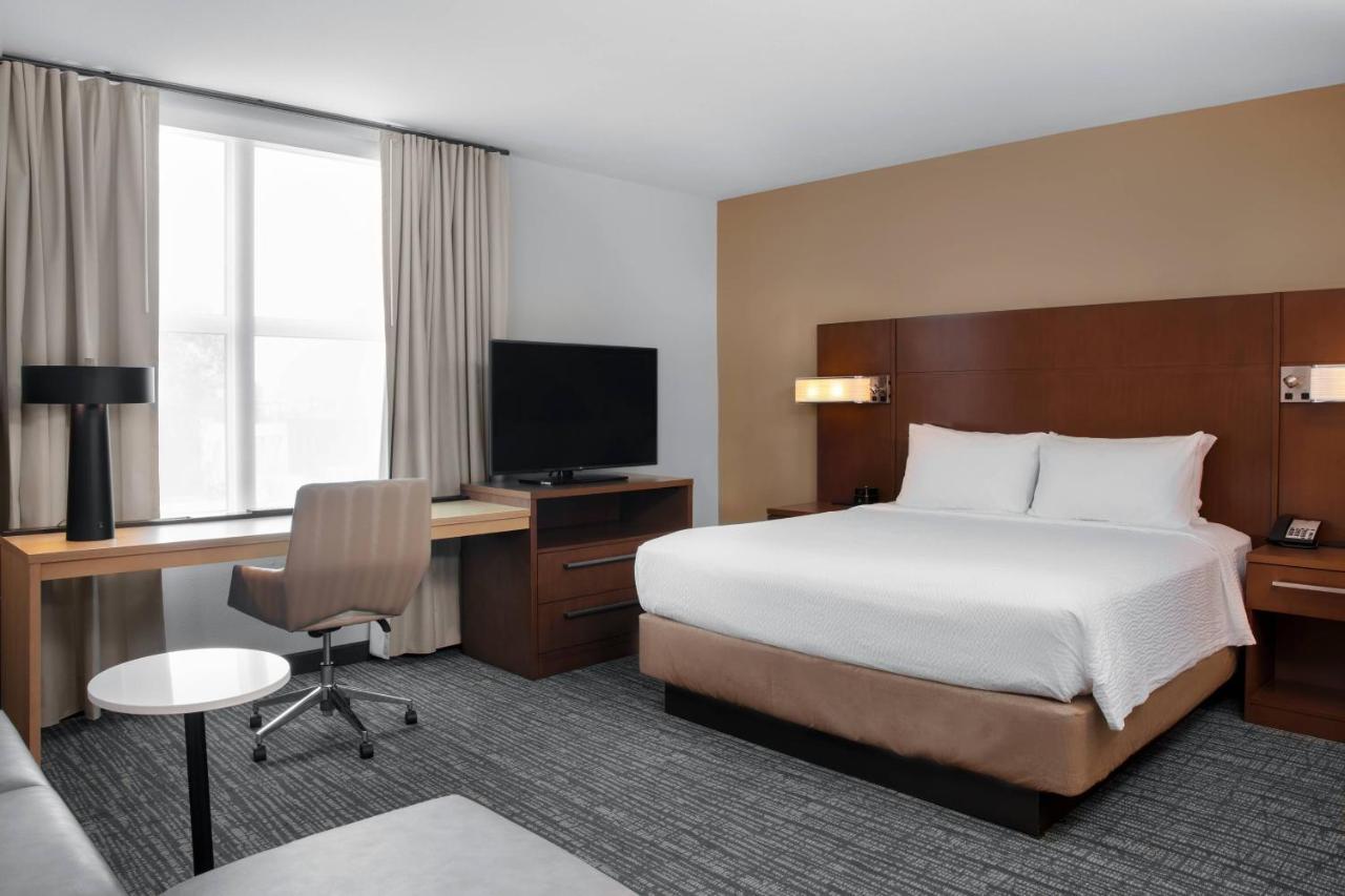 Residence Inn By Marriott Norwalk Exterior photo