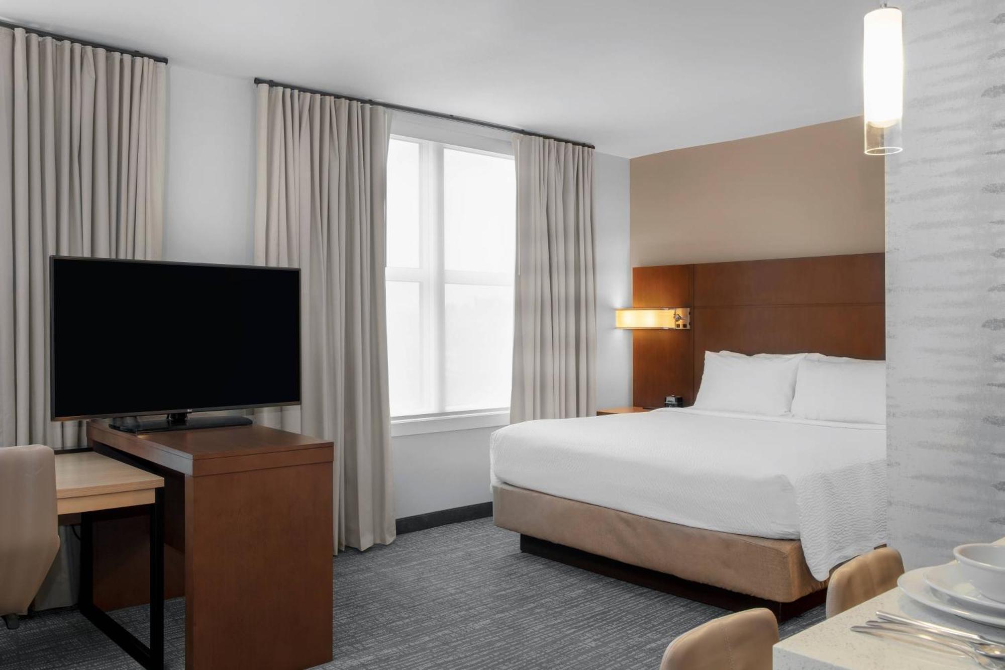 Residence Inn By Marriott Norwalk Exterior photo